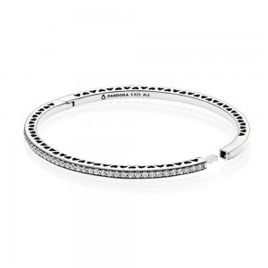 Pandora Bracelet-Pearlescent Radiant Hearts Of Love Bangle Outlet