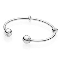 Pandora Bracelet-Sleek Open Logo Bangle Outlet Pandora Bracelet-Sleek Open Logo Bangle Outlet