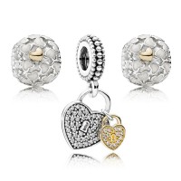 Pandora Charm-Love Locked-Pave CZ-Silver Outlet Pandora Charm-Love Locked-Pave CZ-Silver Outlet