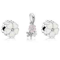 Pandora Charm-Poetic Blooms Floral-CZ Outlet Pandora Charm-Poetic Blooms Floral-CZ Outlet