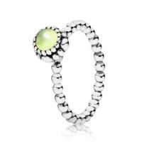Pandora Ring-Peridot August Birthstone Outlet